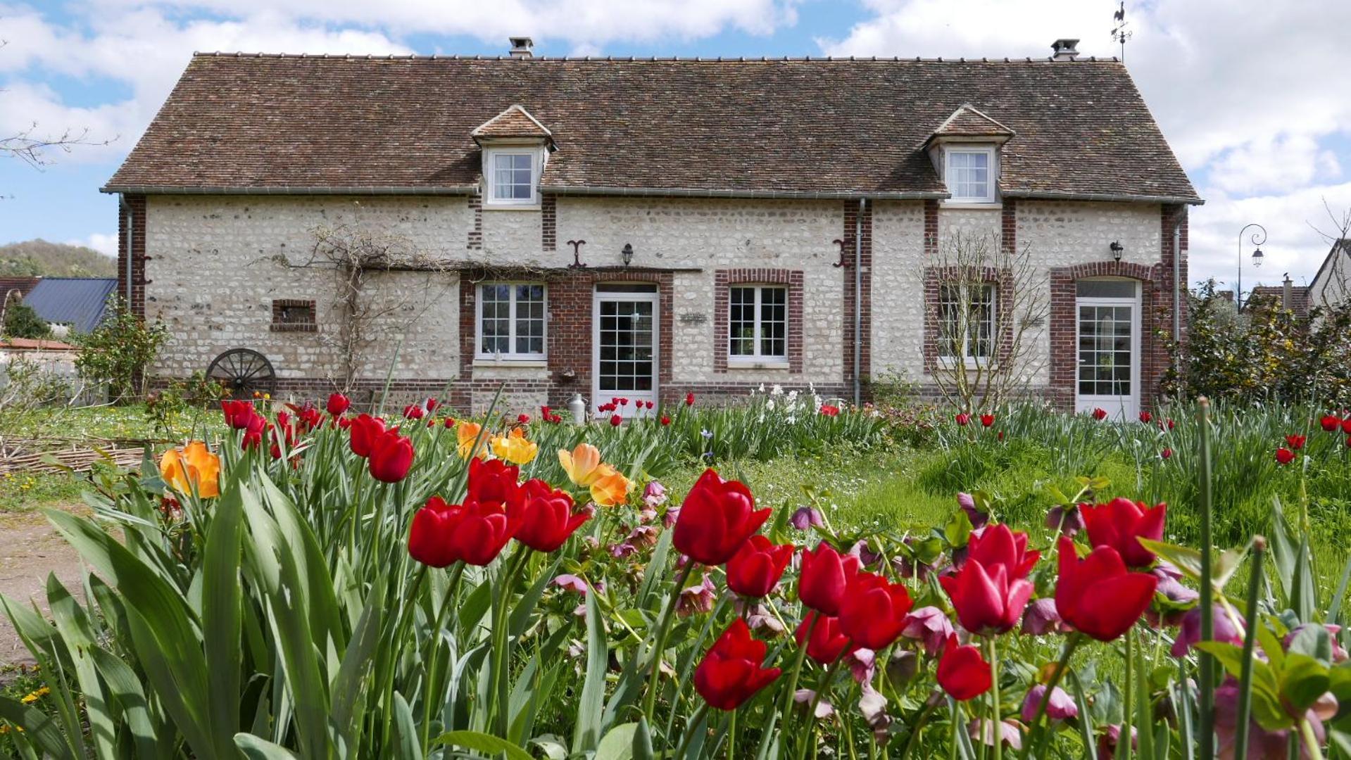 Les Jardins De Felicie Villa Poses Luaran gambar