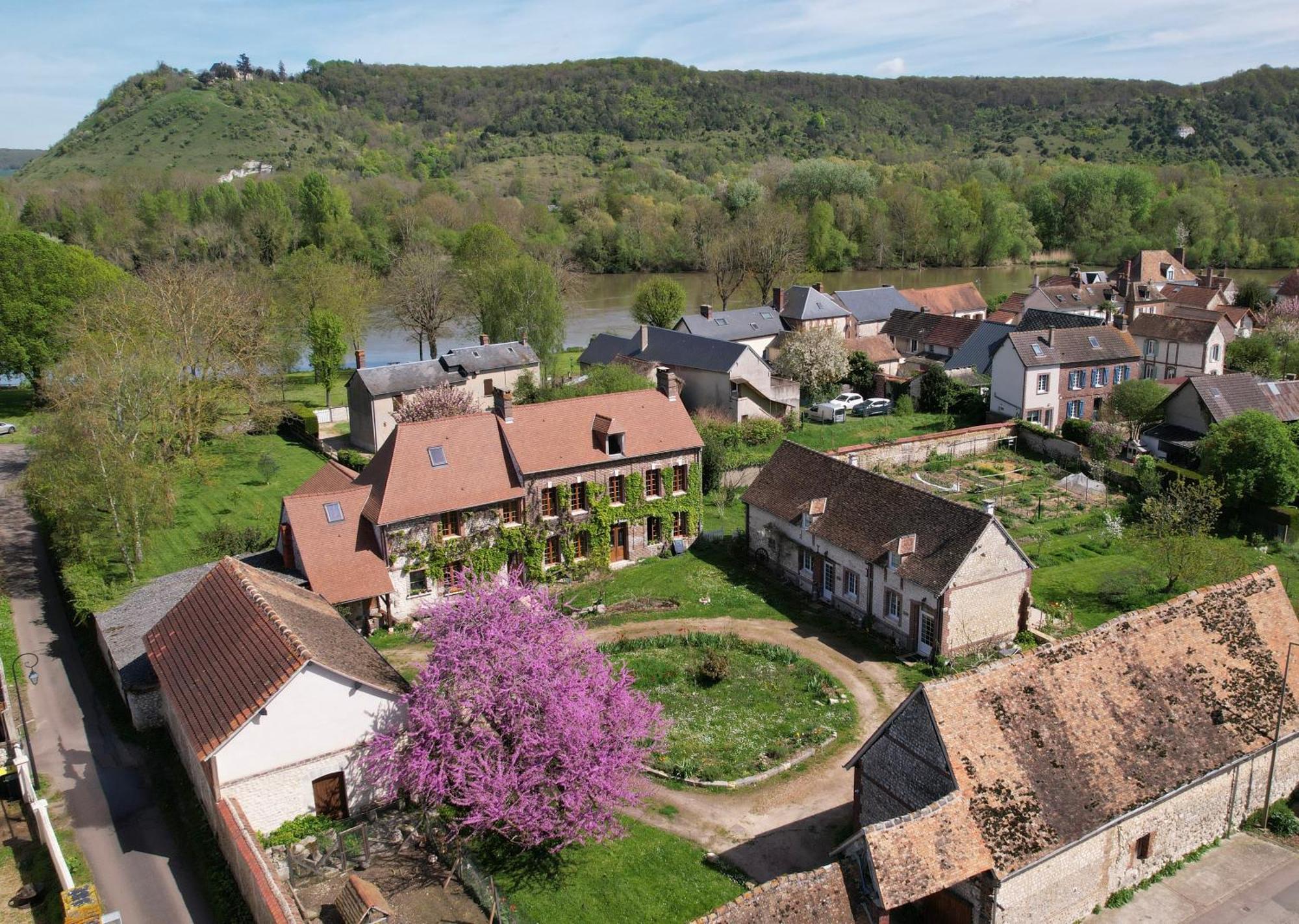 Les Jardins De Felicie Villa Poses Luaran gambar